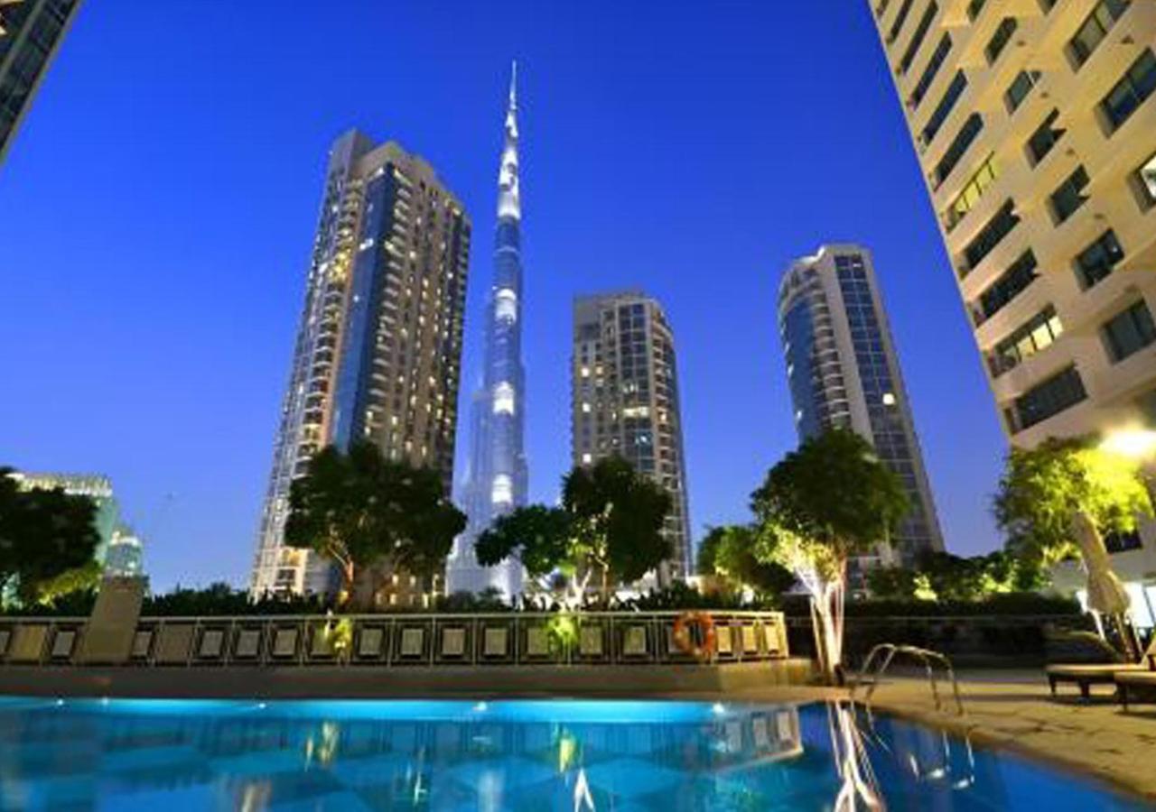 Signature Burj Khalifa View Residence Dubái Exterior foto